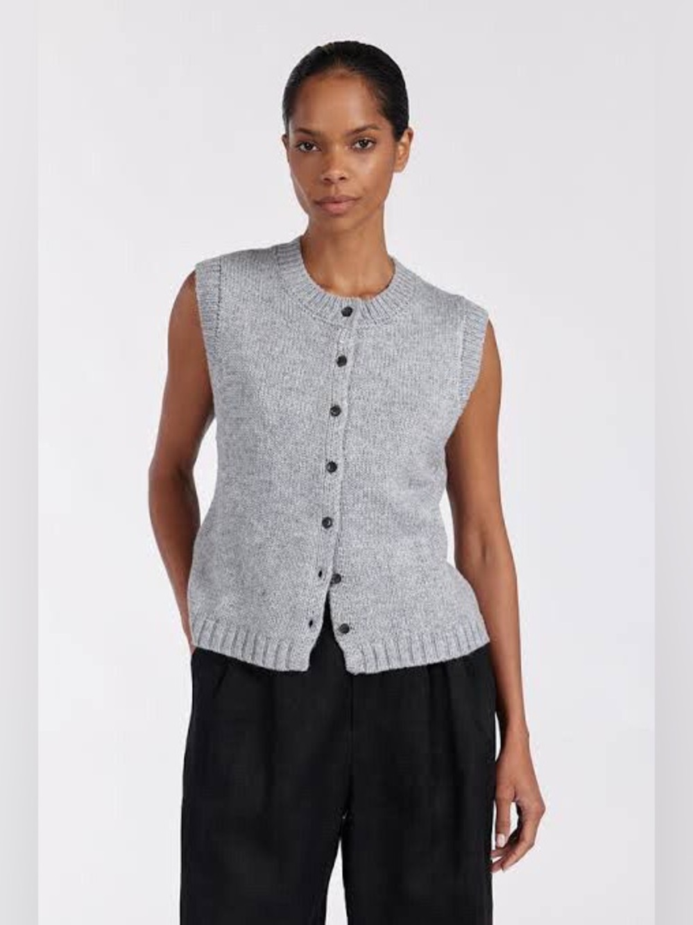 DISSH Gray Wool Blend Button Front Sweater Vest Boxy Knit Top Small WES04615SIL